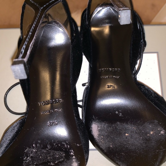 Tom Ford pumps with lock for sale - Picture 5 of 10